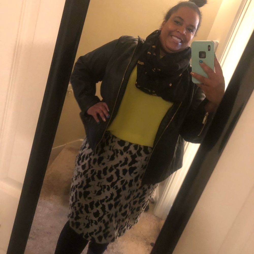 Black and grey pattern skirt